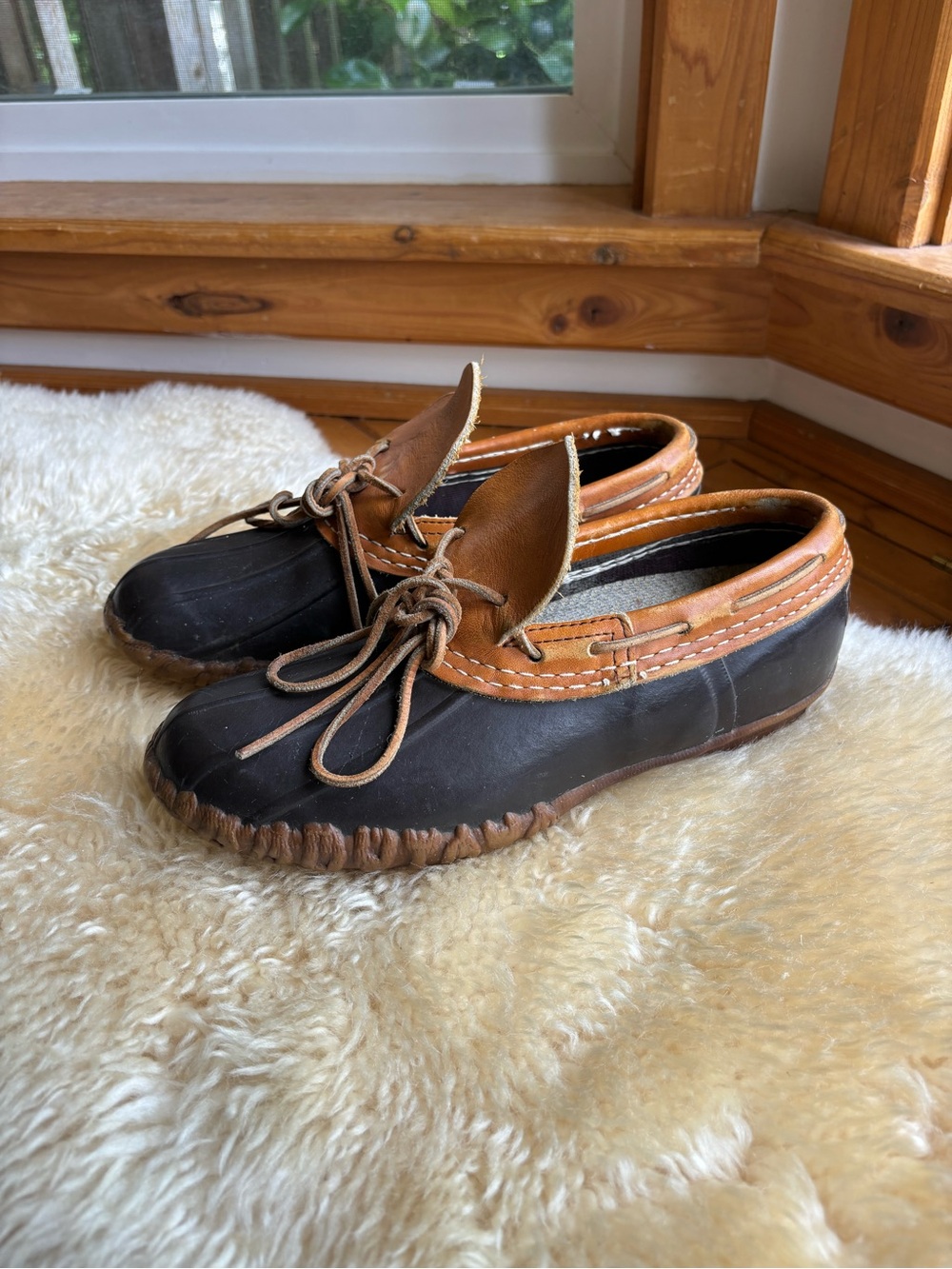 Vintage Bean Boots - Picture 3 of 12